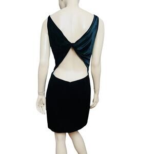 Love by Theia Crew Neck Velvet Fabric Open Back Dress Size 12 Zip Back Closure